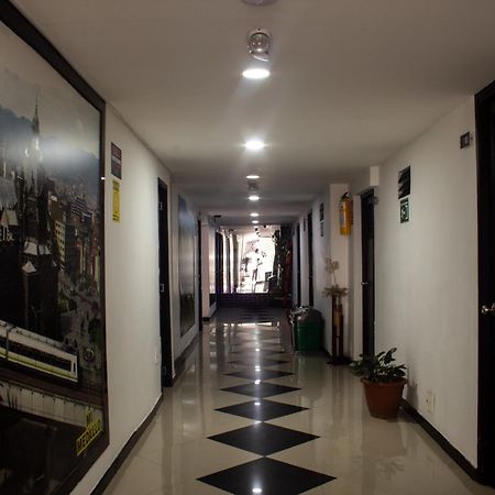 Hotel Laureles De Aburra 메딜린 외부 사진
