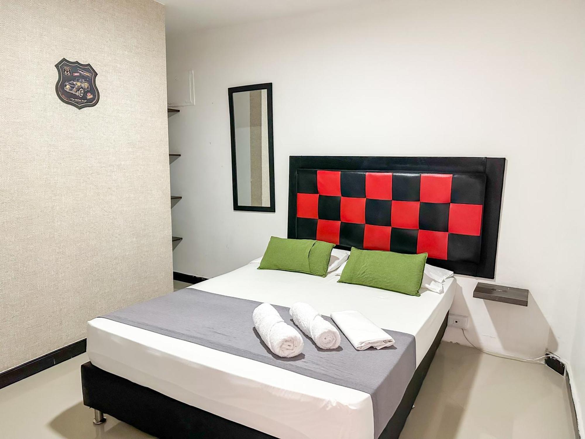 Hotel Laureles De Aburra 메딜린 외부 사진